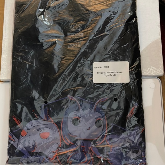 New in package Funko Pop! Marvel Guardians of the galaxy T-Shirt - 3X - Picture 2 of 3